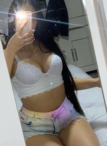 En Abancay encuentra avisos publicitarios de putas y escorts, prostitutas y kinesiólogas, damas de compañía y las mujeres más sexis y sensuales de Abancay. En Conejitashot Abancay anuncian las jovencitas, maduritas, rubias, morenas, peruanas, colombianas, venezolanas, bolivianas ofreciendo servicios sexuales y de sexo para caballeros. En Abancay las chicas más bellas y sexis solo en Conejitashot Abancay.